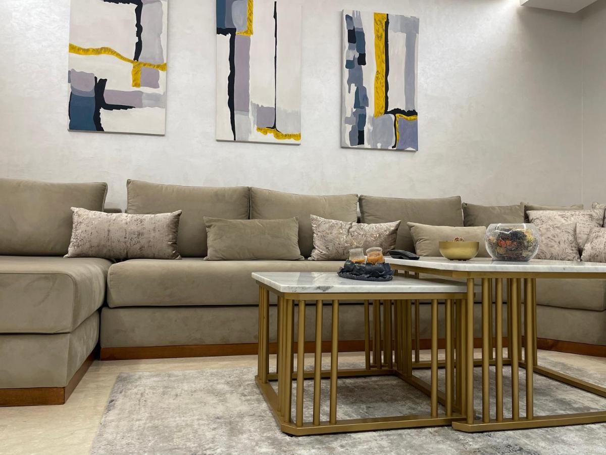 Luxury Modern Apartment In The Heart Of Marrakesh. Bagian luar foto